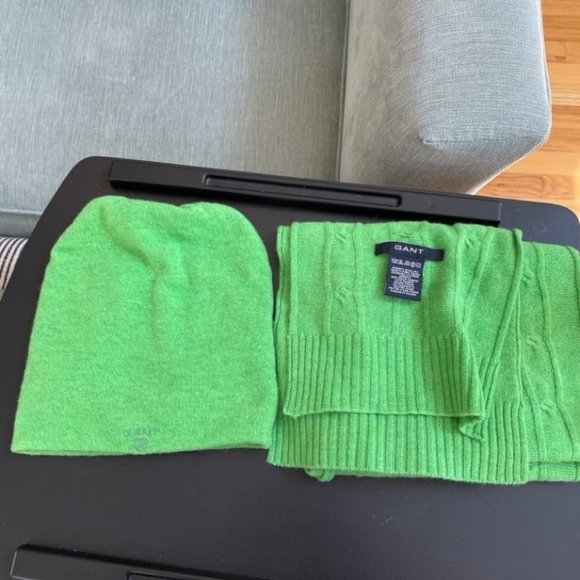 NWOT Green Knit Gant Scarf + Hat Bundle - Picture 2 of 2